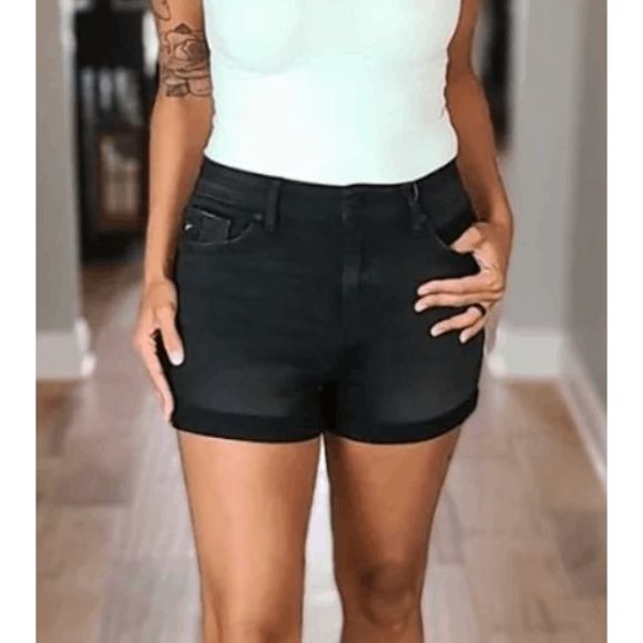 Kancan NWT Estilo High-Rise Black Denim Shorts Size Large, 2.5” inseam - Picture 1 of 10